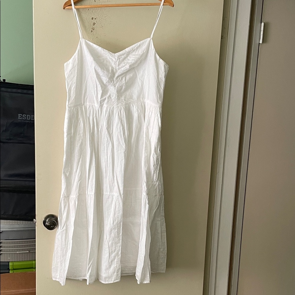 Women’s White strappy spring Dress size L tiered skirt